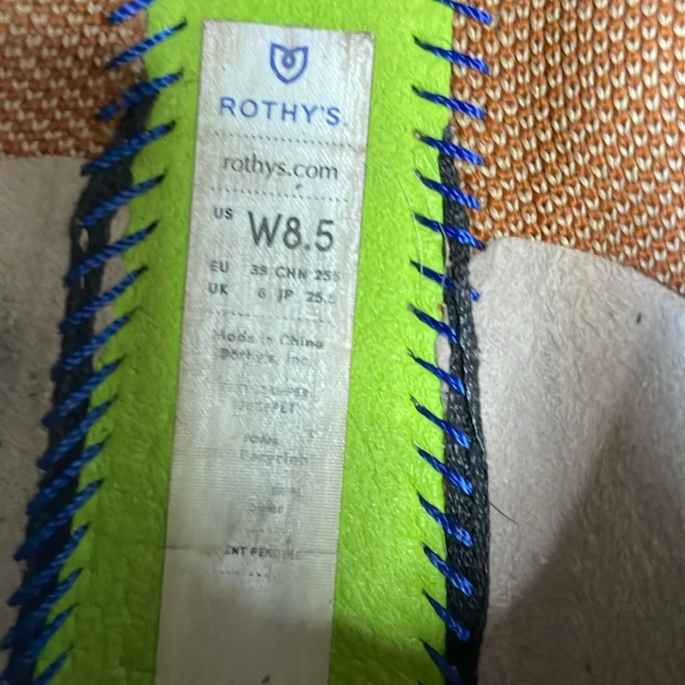 🤩Rothy’s🤩 - Picture 6 of 9